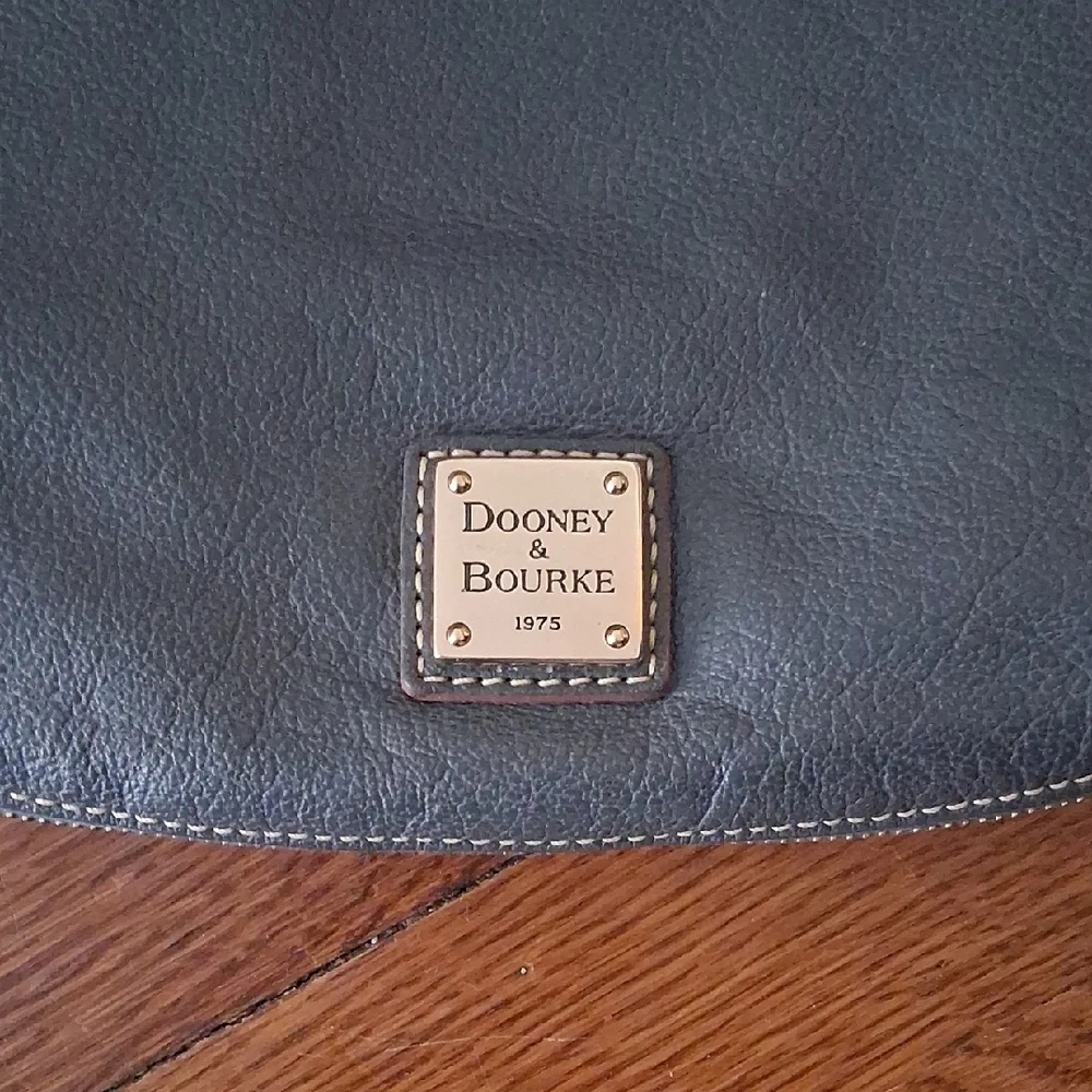 Dooney & Bourke Olive Leather Crescent Shoulder Bag - Picture 2 of 8
